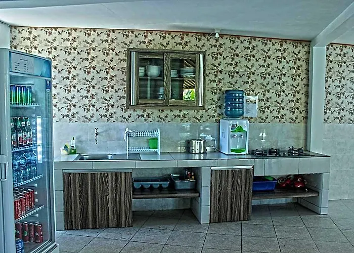 Peaceful Fancy Twin Bed With Pool In Canggu