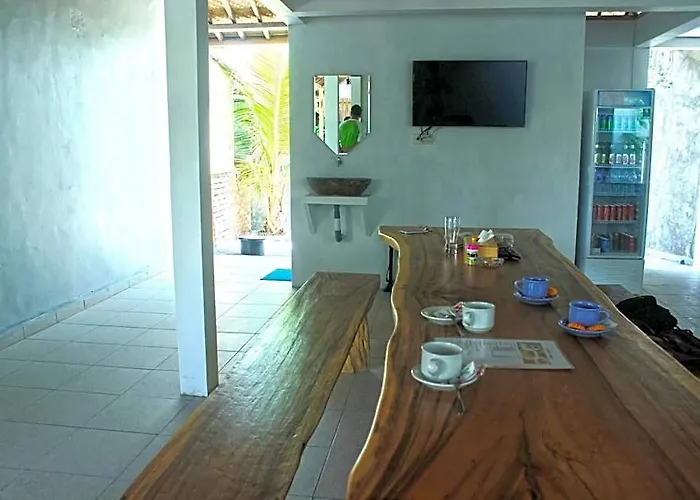 Peaceful Fancy Twin Bed With Pool In Canggu ホテル 3*